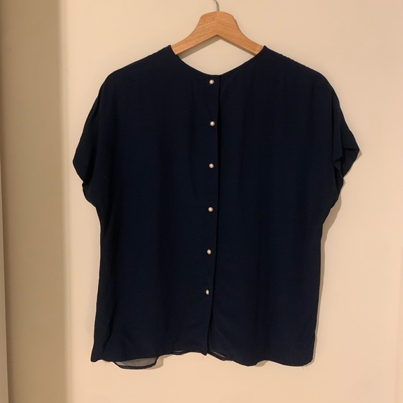 Vintage blouse with pearl details - Picture 2 of 5